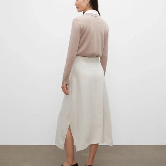 Brand New! Drape Midi Skirt NEVER WORN - Silver Birch/ Cream Cub Monaco Size 4 - Picture 3 of 3